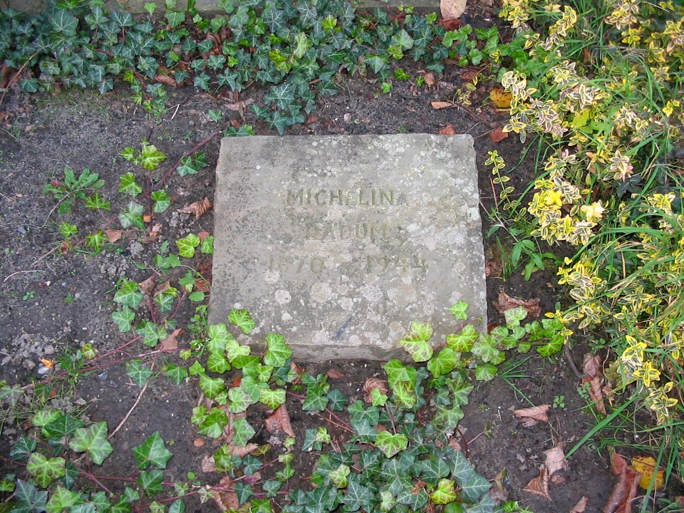 Witten Zwangsarbeitergraeber Am Trantenrother Weg 3