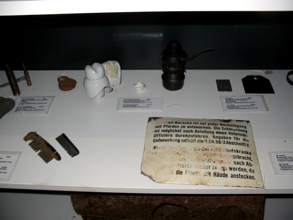 Witten Technisches Rathaus Ausstellungsstücke KZ-Außenlager 10