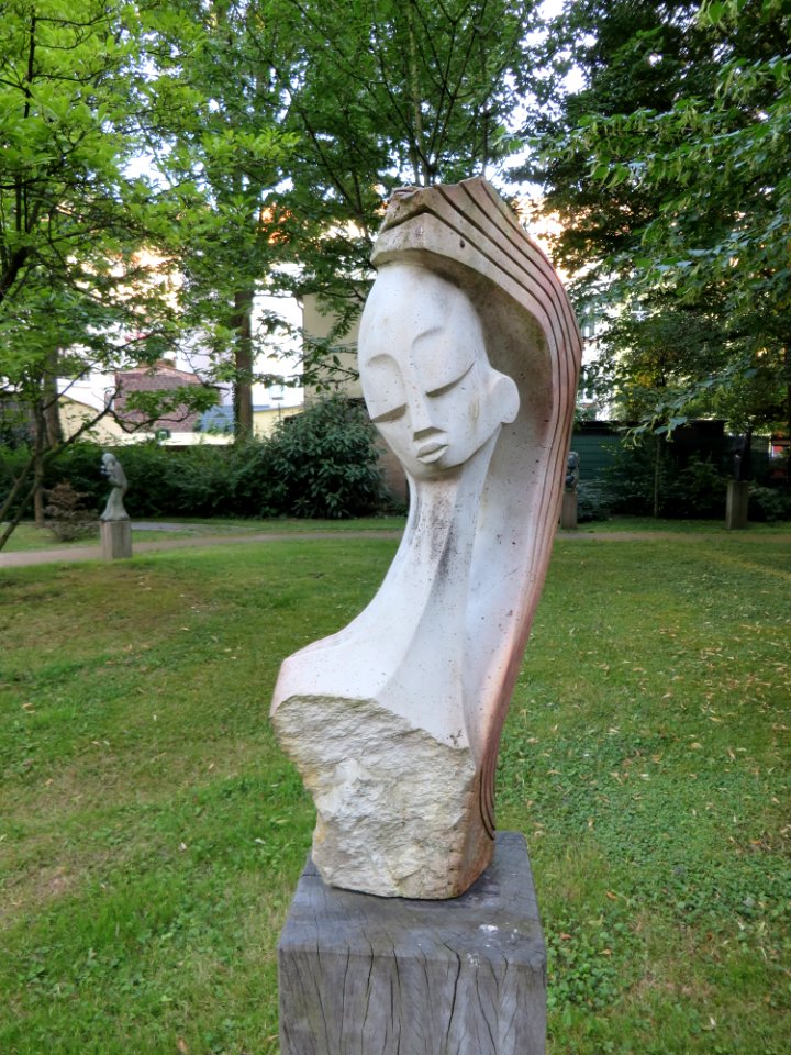 Witten Marienhospital Skulptur 3