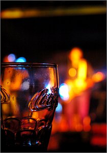 Glass cola musician photo