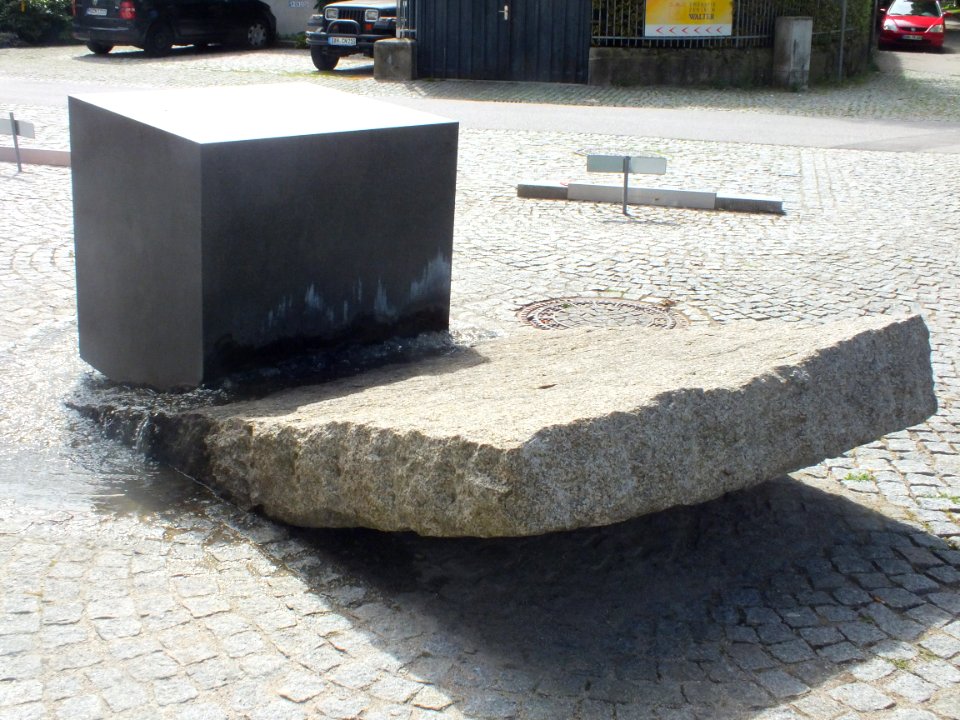 Wzwz dachau fountain 05
