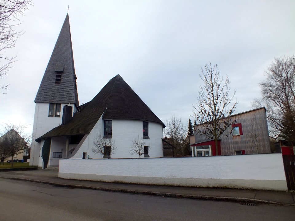Wzwz dachau church 02c