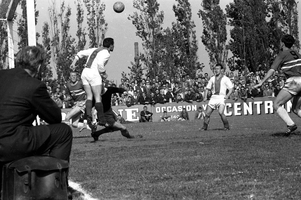 Xerxes tegen Standaard 2-2 spelmoment, Bestanddeelnr 914-0343
