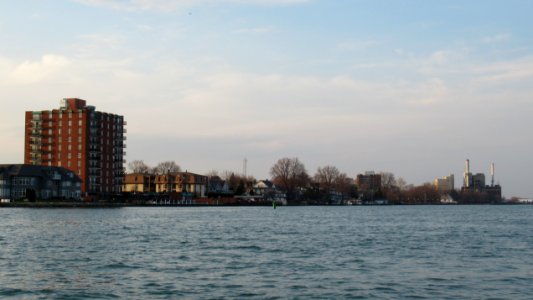 Wyandotte, MI riverfront (2021)