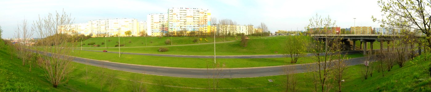 Wyżyny widok znad al JPII 2005e