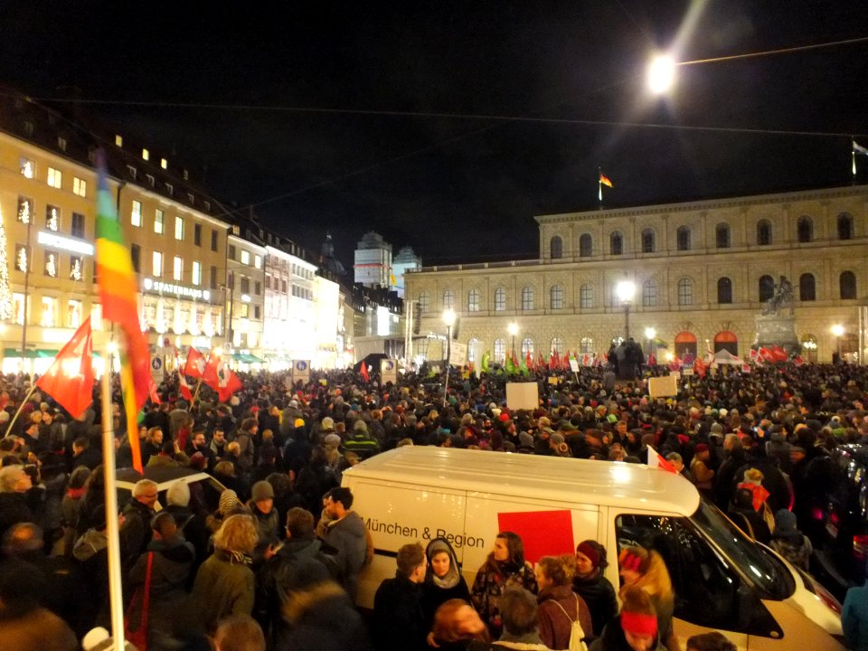 Wzwz 141222 munich against racism j