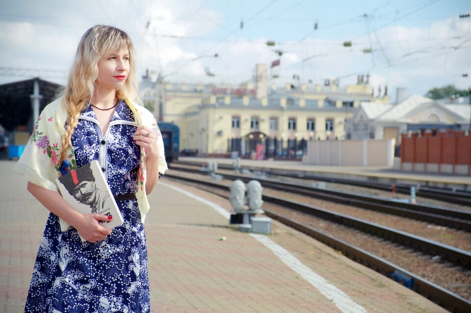 Station the ussr woman