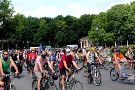 XR cycle demonstration Berlin Großer Stern 2020-06-17 14