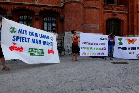 XR cycle demonstration Berlin Großer Stern to Rotes Rathaus 2020-06-17 27