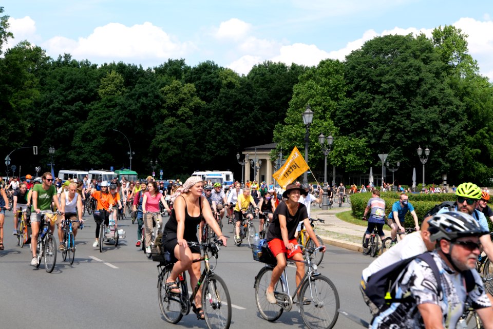 XR cycle demonstration Berlin Großer Stern 2020-06-17 13