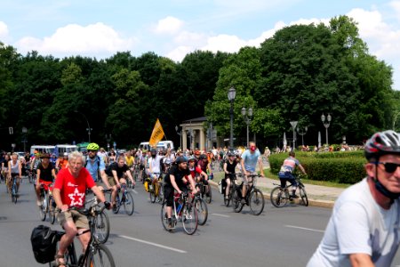 XR cycle demonstration Berlin Großer Stern 2020-06-17 12