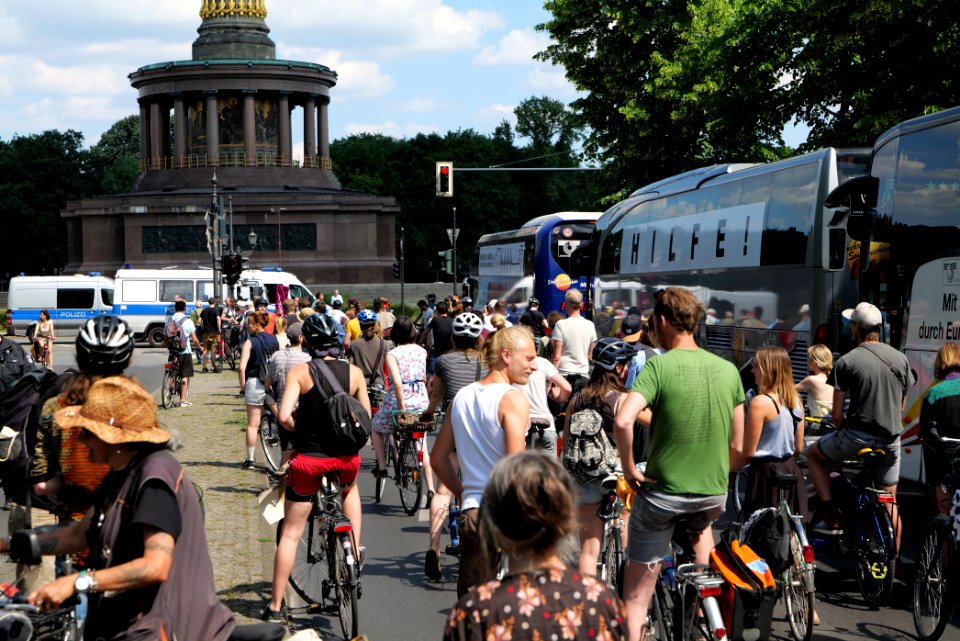 XR cycle demonstration Berlin Großer Stern 2020-06-17 02