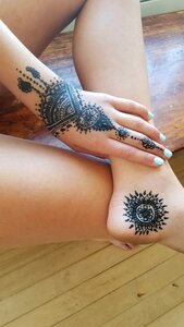 Henna tattoo design photo