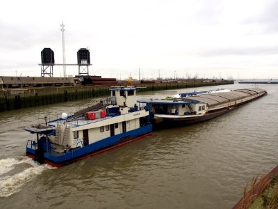 Xander (ship, 1969) ENI 06004245 & Roman (ship, 1928) ENI 02311974 Boudewijnsluis Port of Antwerp pic9