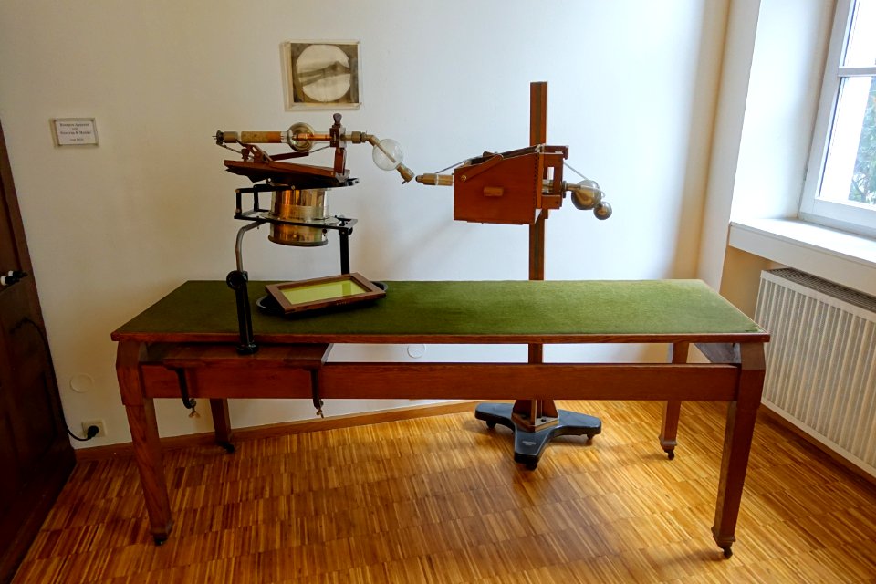 X-ray machine, Siemens & Halske, c. 1912 - Röntgen-Gedächtnisstätte Würzburg - Würzburg, Germany - DSC04289