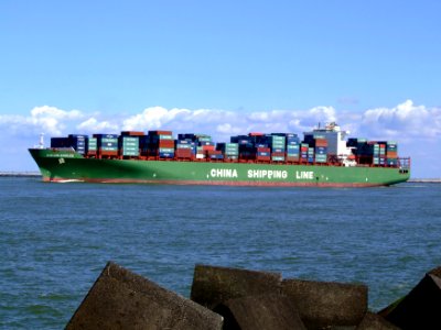 Xin Los Angeles 05, leaving Port of Rotterdam, Holland 29-Aug-2007