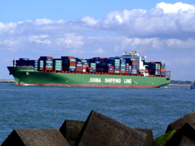 Xin Los Angeles 03, leaving Port of Rotterdam, Holland 29-Aug-2007
