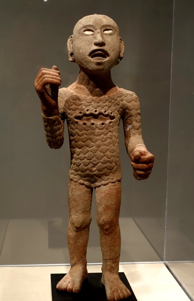 Xipe Totec impersonator, Aztec, Mexico City area, Late Postclassic period, 1350-1521 AD, volcanic stone, shell, paint - Dallas Museum of Art - DSC04568