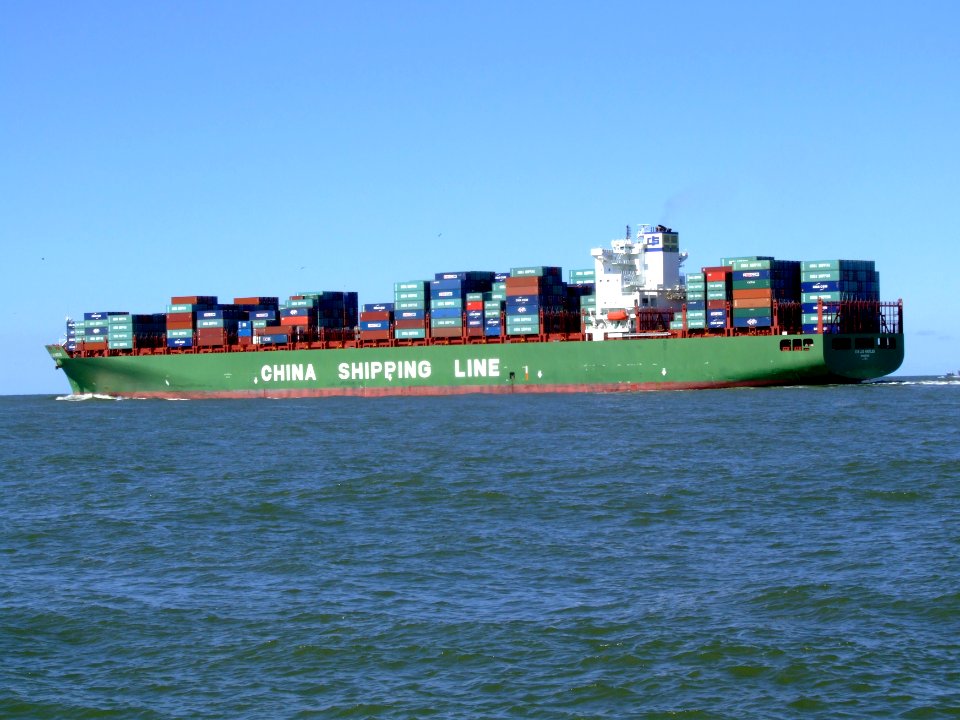 Xin Los Angeles 09, leaving Port of Rotterdam, Holland 29-Aug-2007