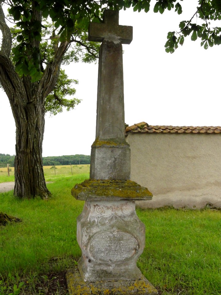 Xousse (M-et-M) croix de chemin