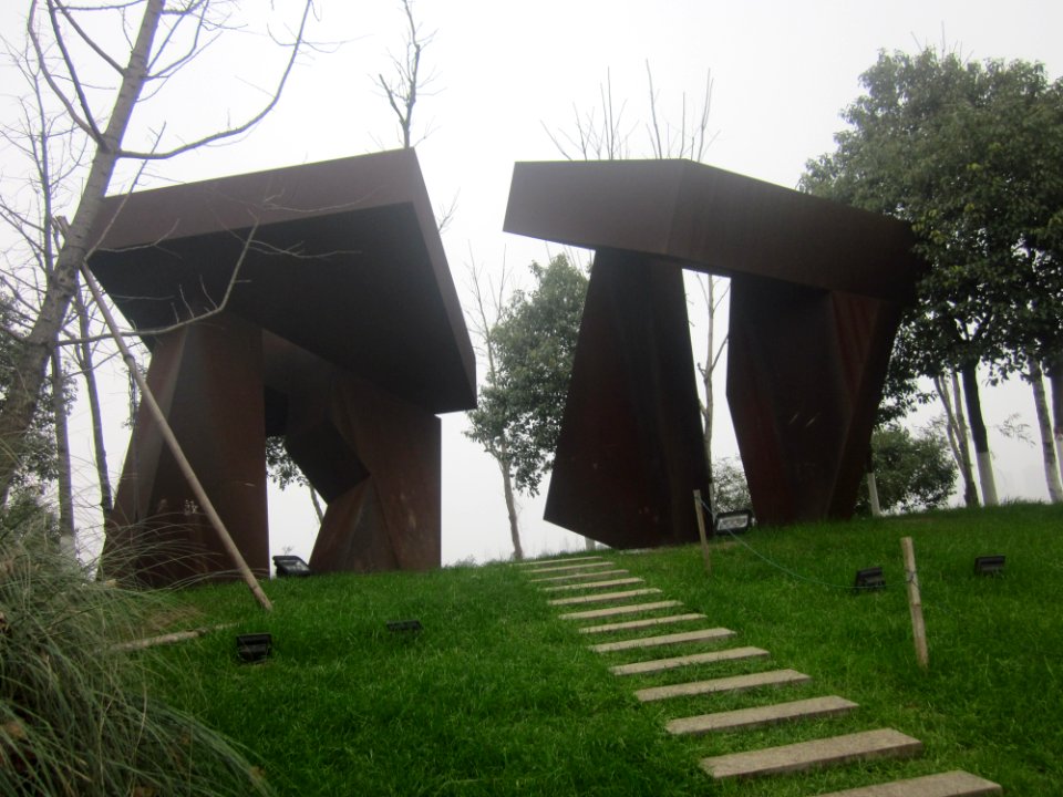 Xuxo Vazouez Pardo - Dolmens, picture2