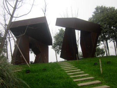 Xuxo Vazouez Pardo - Dolmens, picture2