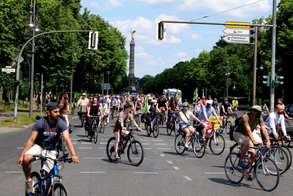 XR cycle demonstration Berlin Großer Stern to Rotes Rathaus 2020-06-17 08