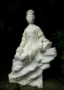 Xue Tao statue, seated - Wangjianglou Park - Chengdu, China - DSC05998