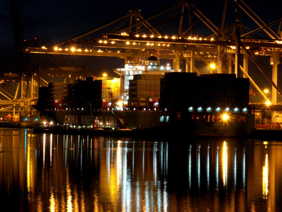 Xin Lian Yun Gang by night, at the Amazone harbour, Port of Rotterdam, Holland 24-Jan-2006