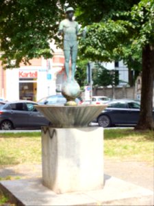 Wzwz schwabing 01 Fischerbrunnen Nikolaiplatz
