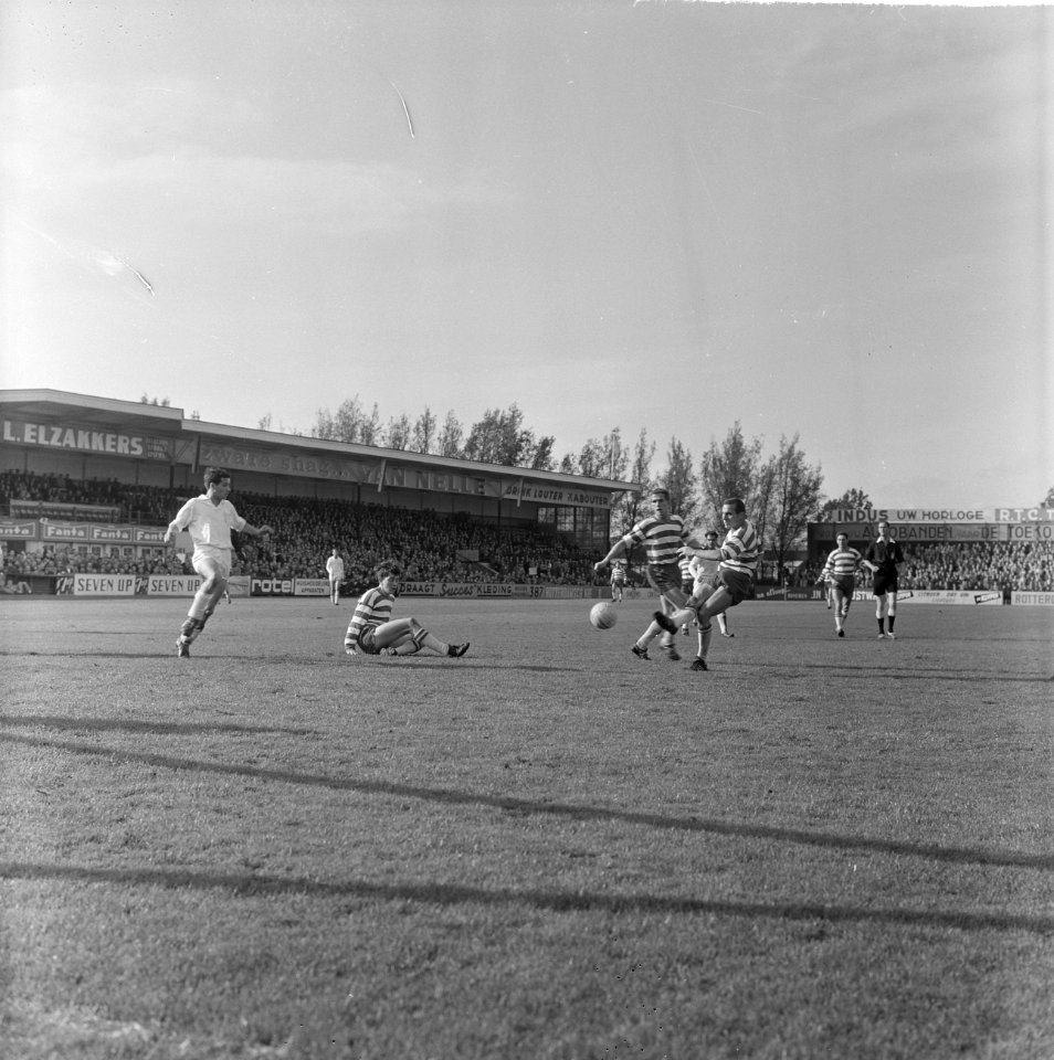 Xerxes tegen SVV 2-0. Spelmoment, Bestanddeelnr 915-6518