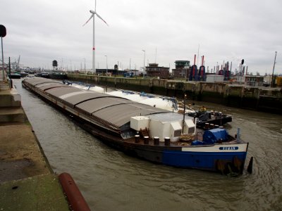 Xander (ship, 1969) ENI 06004245 & Roman (ship, 1928) ENI 02311974 Boudewijnsluis Port of Antwerp pic2