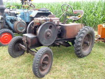 Wzwz traktor 1d