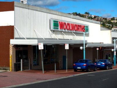 Woolworths-Wilmot-St-Burnie-20170126-002