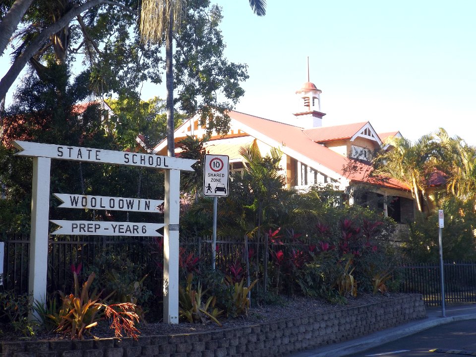 Wooloowin State School