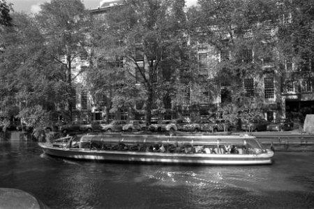 Woonboten in grachten Amsterdam, Bestanddeelnr 924-8831