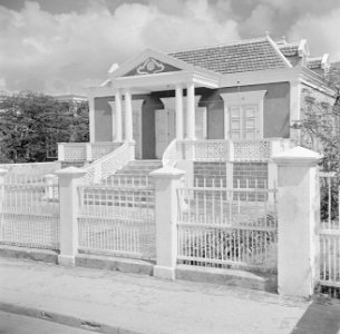 Woonhuis 'San Ramon' op nr 33 van de Scharlooweg in Willemstad op Curaçao, Bestanddeelnr 252-7117
