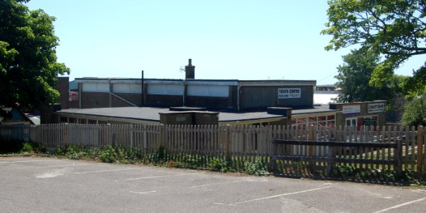 Woodingdean Youth Centre, Warren Road, Woodingdean (May 2020)