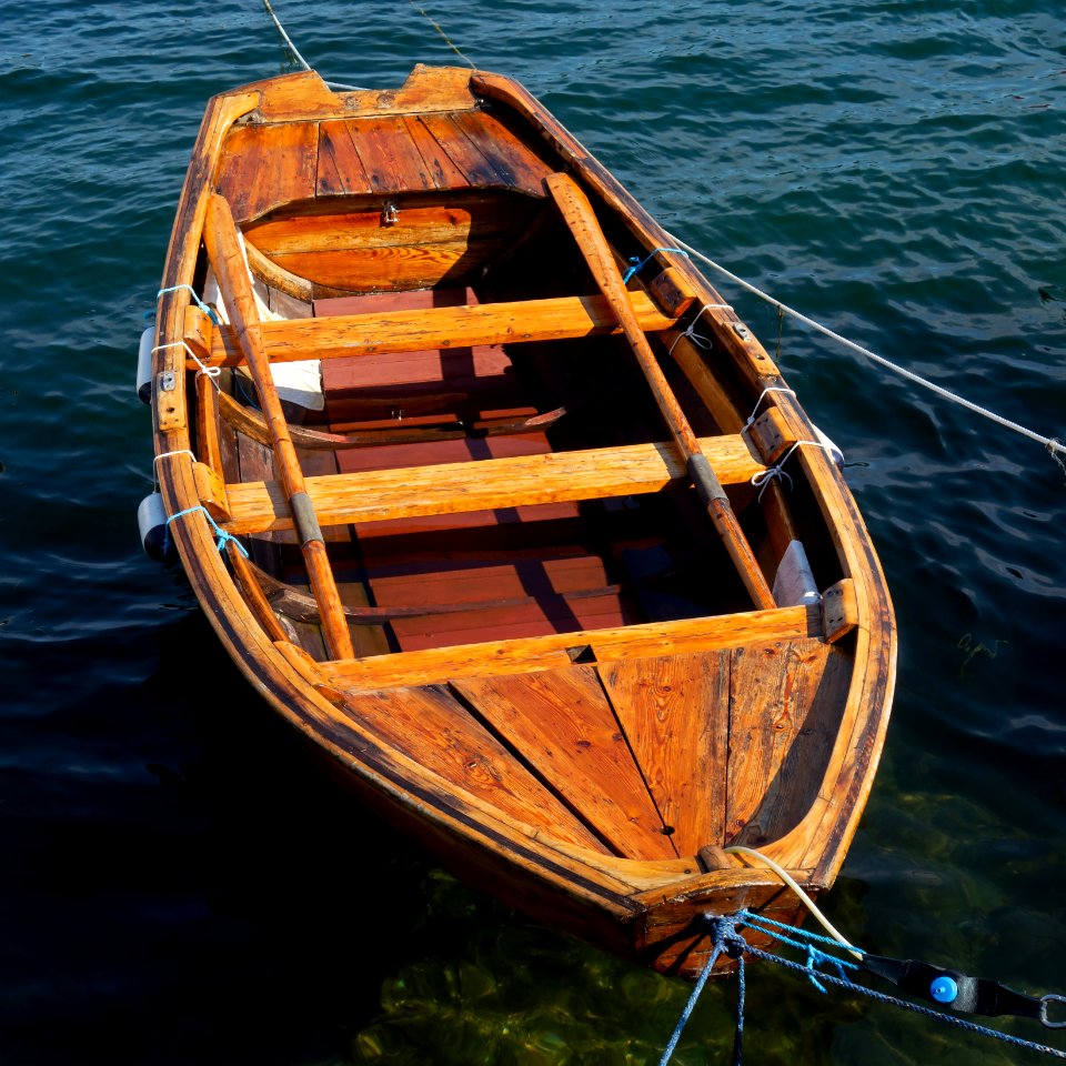 Wooden skiff in Sämstad harbor