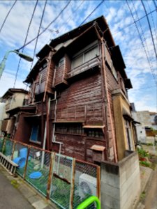 Wooden house in Shimouma