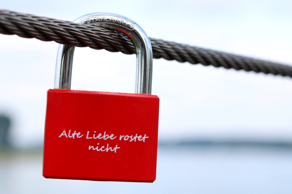 Castle padlock bridge