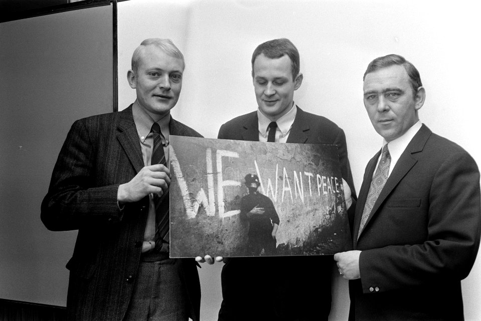 World Press Photo 1969 . Leif Engberg (beste fotograaf) Hans Jorg Anders (beste , Bestanddeelnr 923-0938