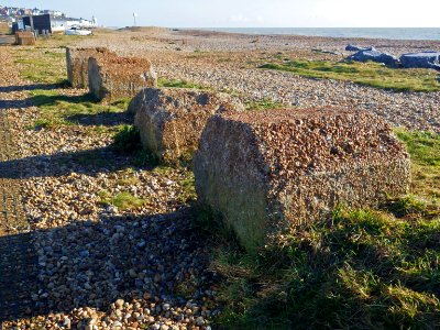 World War 2 Anti-tank Cubes, Bulverhythe(2)