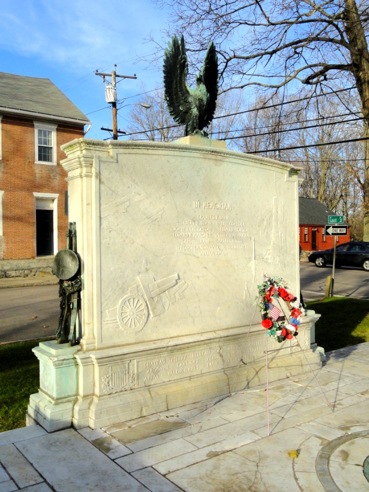 World War I memorial - Uxbridge, Massachusetts - DSC02802