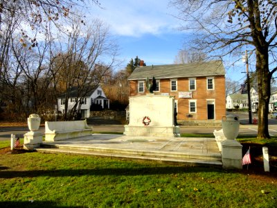 World War I memorial - Uxbridge, Massachusetts - DSC02797