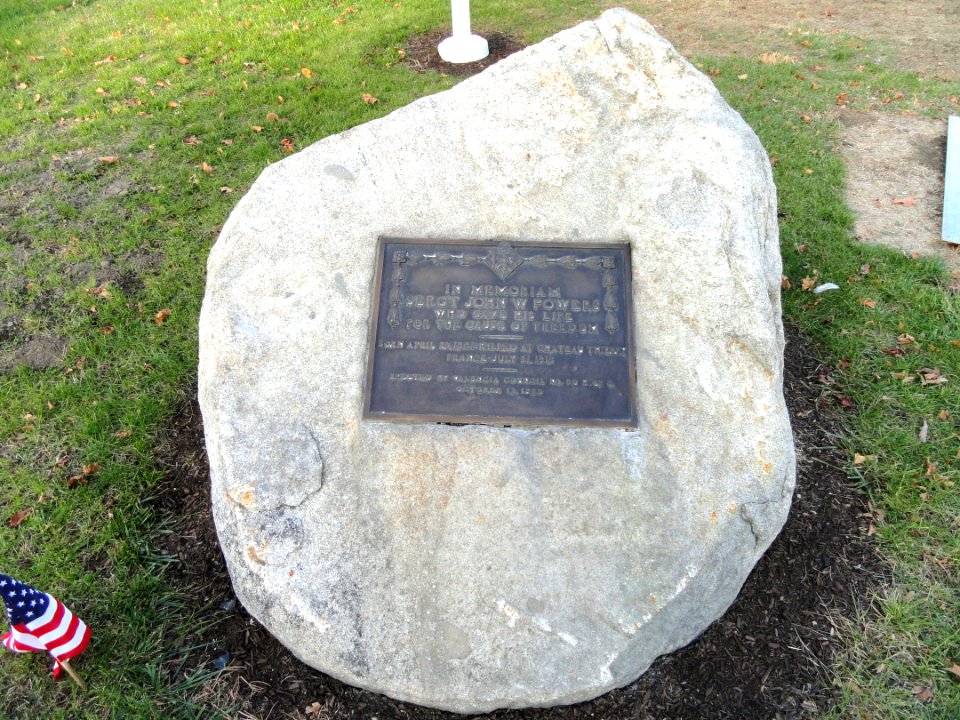 World War I memorial - Milford, Massachusetts - DSC02861