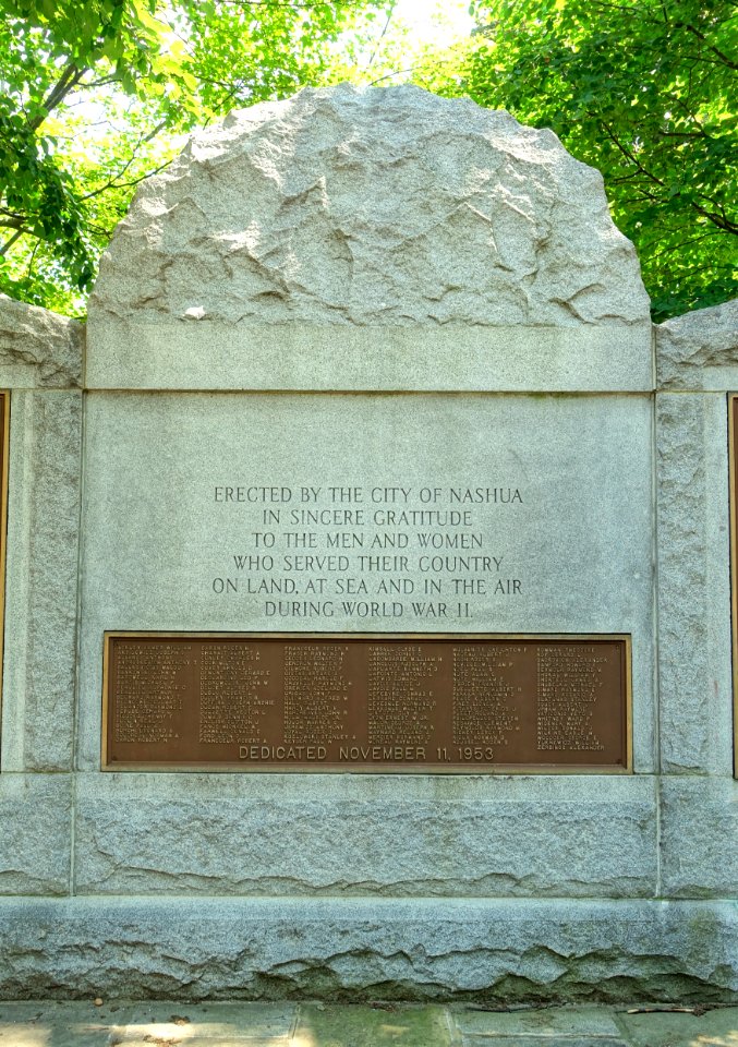 World War II Memorial 2 of 3 - Deschenes Oval - Nashua, New Hampshire - DSC07178