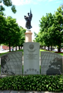World War II Memorial, with World War I Memorial behind - Fitchburg, Massachusetts - DSC08557