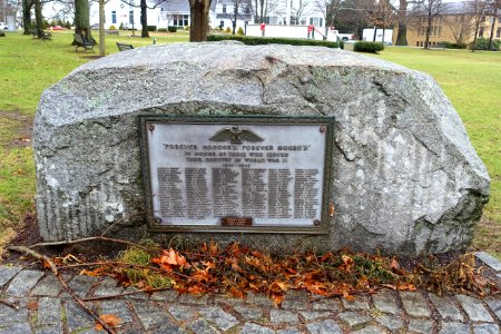 World War II Memorial - Westford, Massachusetts - DSC08961