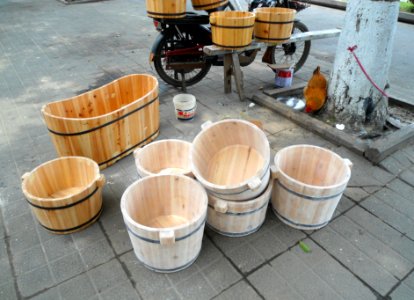 Wooden bathtubs for children and infants - 02 photo